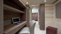 Yacht SISTER ACT -  Master Office